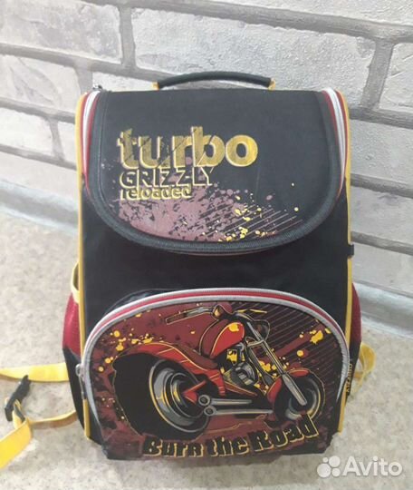 Ранец, портфель школьный grizzly