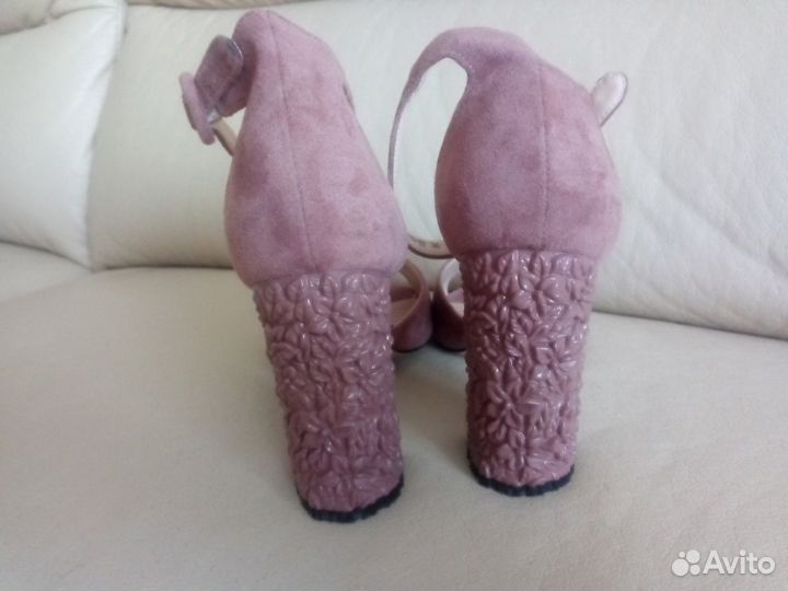 Босоножки
