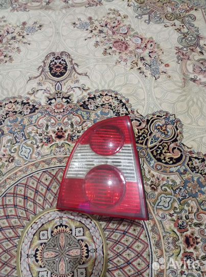 Задний левый стоп wolkswagen Passat b5+