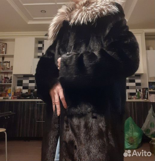 Шуба норковая чёрная 46-48 с чернобуркой