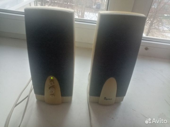 Компьютерные колонки genius-sp-g10
