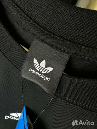 Футболка Adidas x Balenciaga