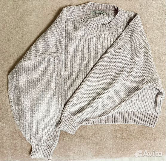 Свитер