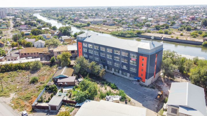 Медицинский центр, свободного назначения, 10034 м²