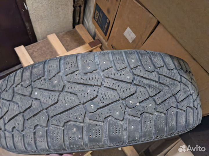 Pirelli Ice Zero 185/65 R15