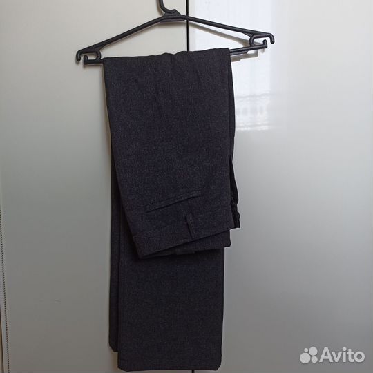 Классический женский костюм