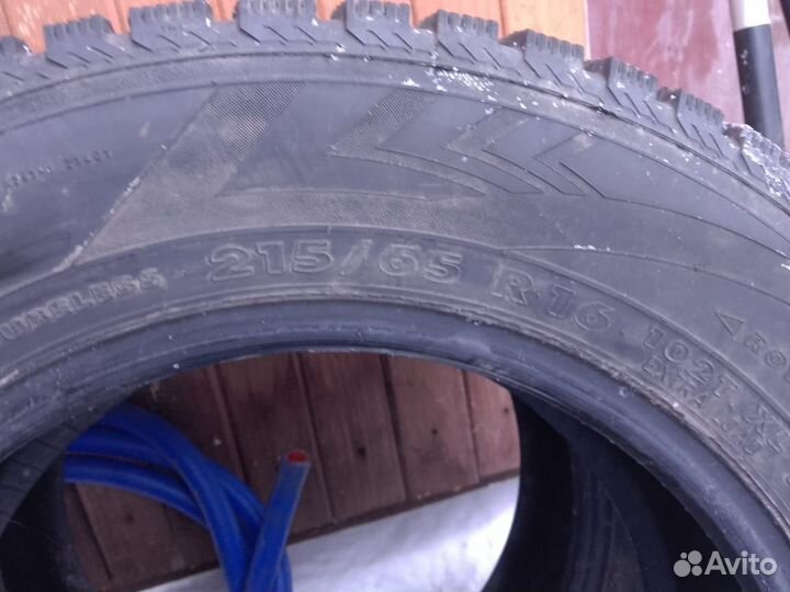 Nordman Nordman 4 215/65 R16