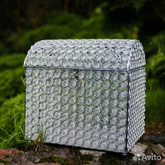 Коробка для денег, сундук