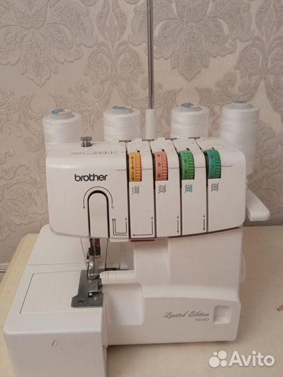 Оверлок brother