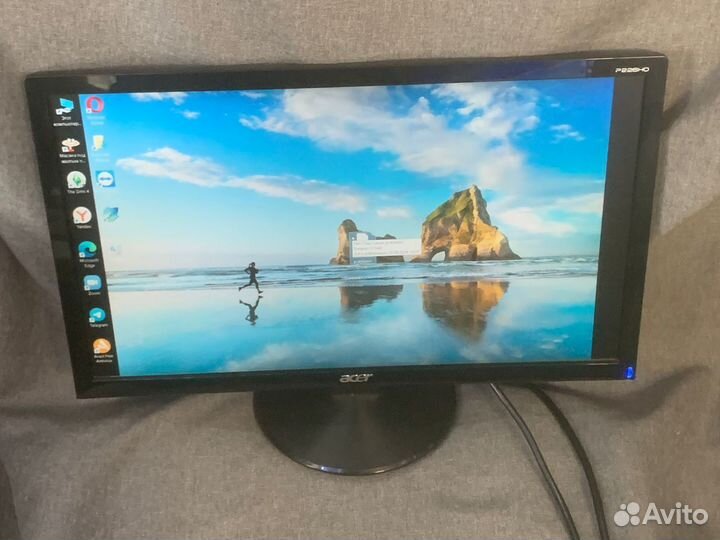 Acer P226HQ