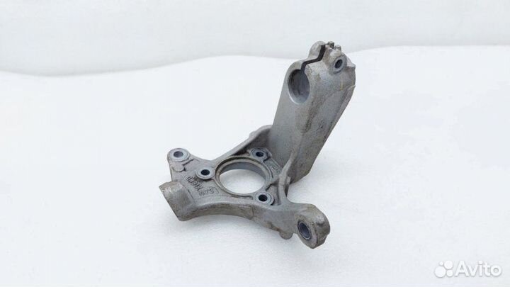 Б/У Б/У Кулак поворотный Состояние отличное