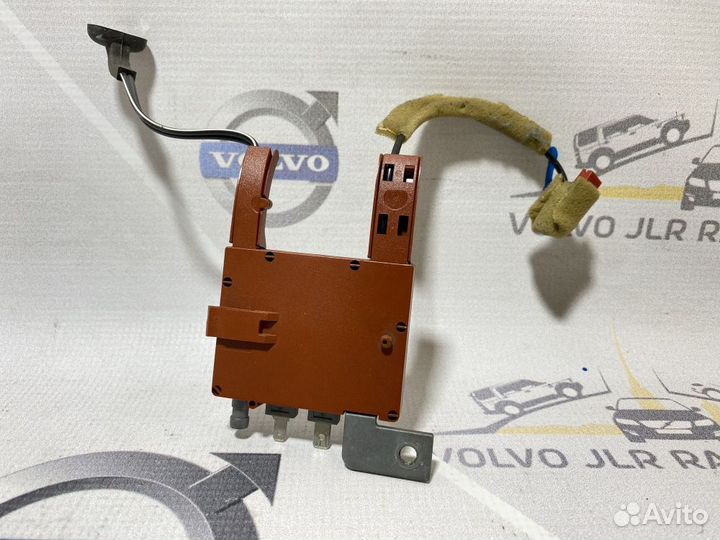 Усилитель антенны AM/FM Volvo S60 2000-2009