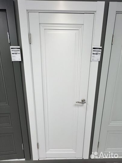 Двери межкомнатные белые