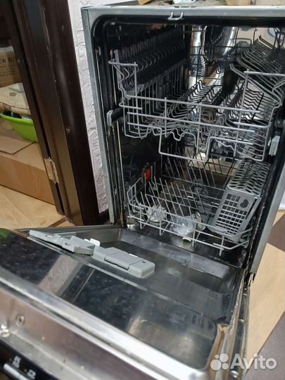Посудомоечная машина Electrolux 45 встраиваемая