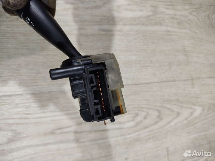 Toyota Corolla 120 подрулевой переключатель правый