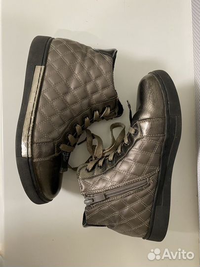 Ботинки демисезонные 35 р-р