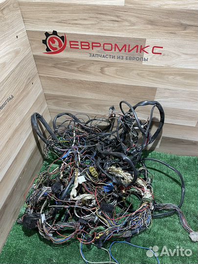 Фишки проводки Гольф 2