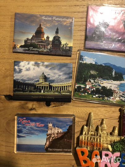 Магниты сувенирные на холодильник