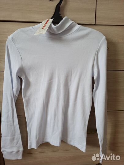 Водолазки новые 146, 158 рр