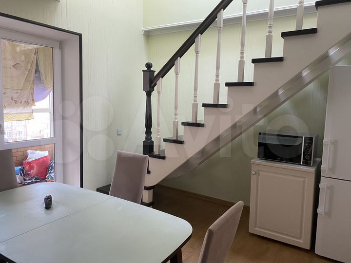 4-к. квартира, 132,5 м², 5/5 эт.