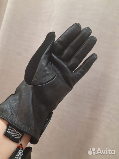 Перчатки женские кожаные новые 8 размер