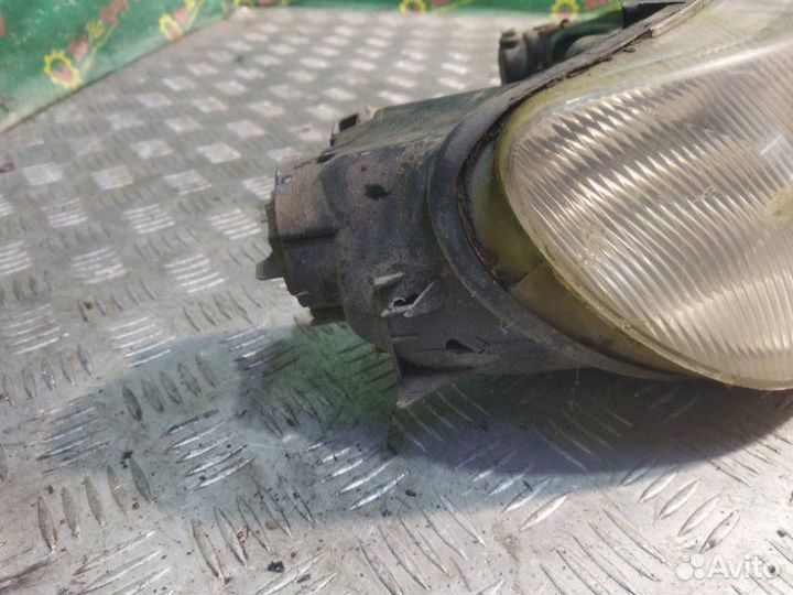 Фара передняя правая Peugeot 406 седан 1.8 1998