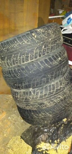 Kumho I'Zen RV Asymmetric 215/60 R17 100VR