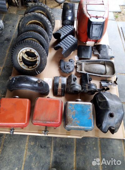 Запчасти от Мотороллера муравья