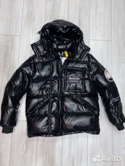Пуховик moncler