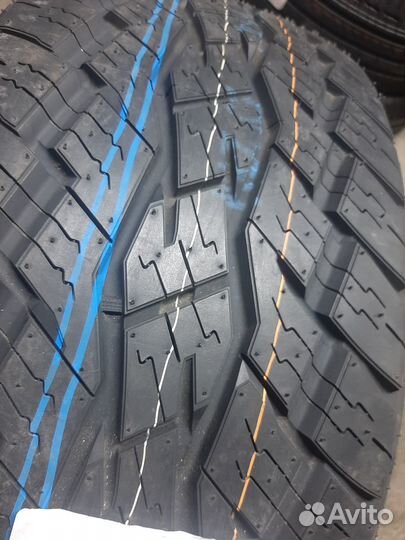 Toyo Open Country A/T Plus 275/45 R20 110H