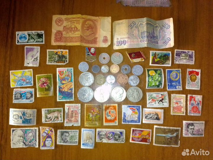 Кучка разных монет Японии и СССР + марки купюры