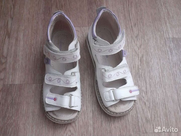 Босоножки для девочки
