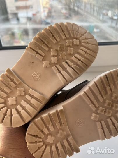 Ботинки детские 22 размер