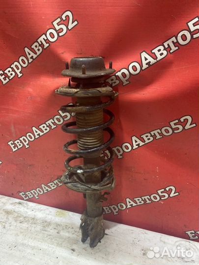 Стойка подвески передняя правая Hyundai Getz 1 1.3