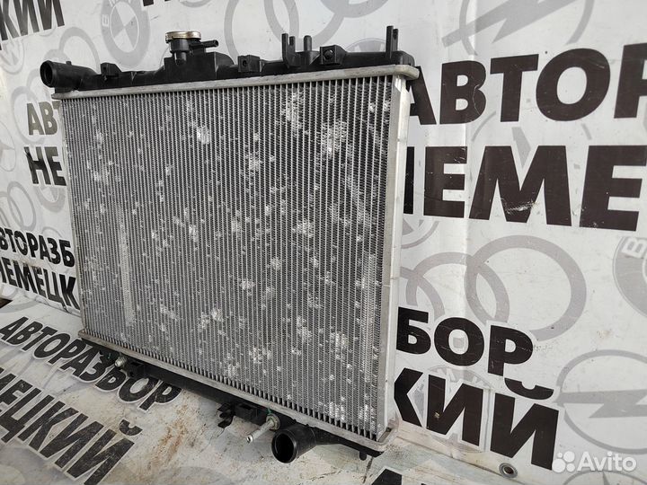 Радиатор охлаждения Opel Frontera B