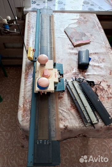 Вязальная машинка нева -5