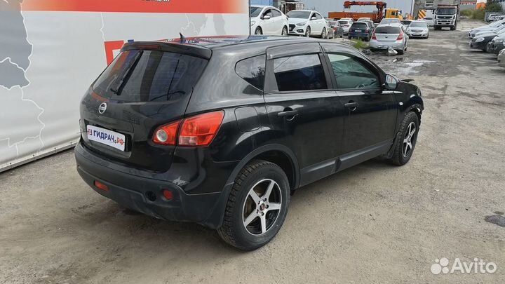 Рейка топливная (рампа) Nissan Qashqai (J10) 17520