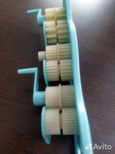 Механизм для украшения тортов