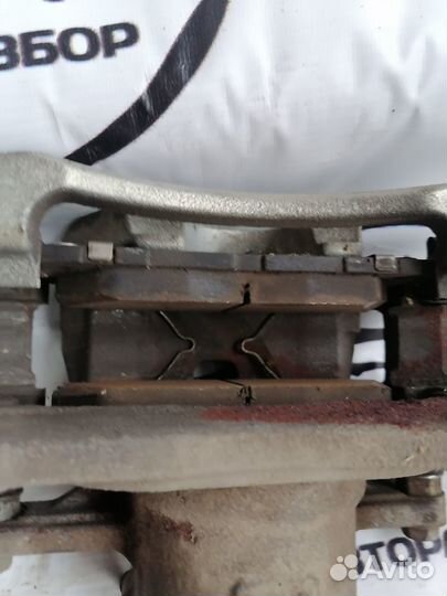 Передние тормозные суппорта camry v40