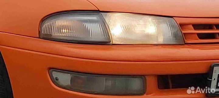 Продам передние фары и туманки