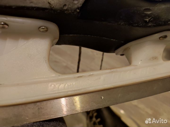 Хоккейные коньки Динамо