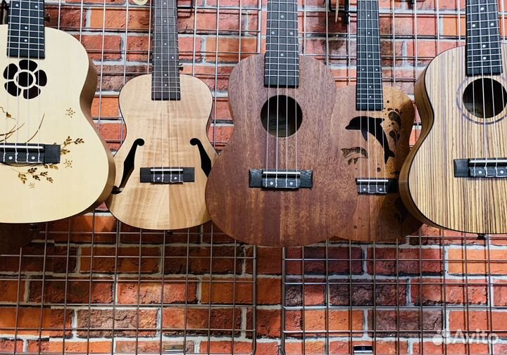 Гавайская гитара + аксессуар