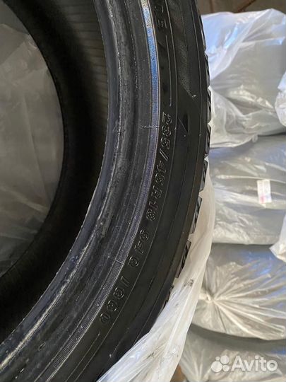 Yokohama Ice Guard IG60 235/45 R18