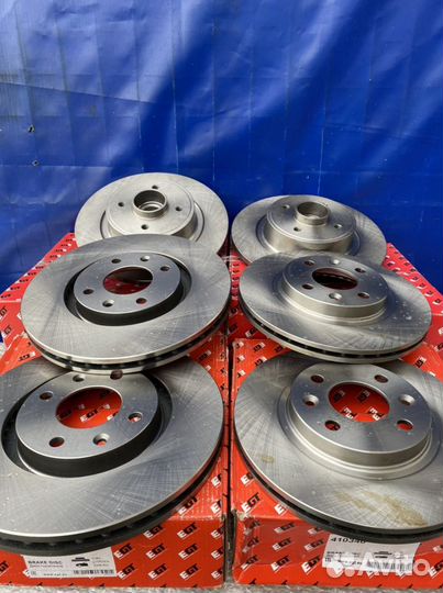 Тормозные диски передние и задние,большой ассортим