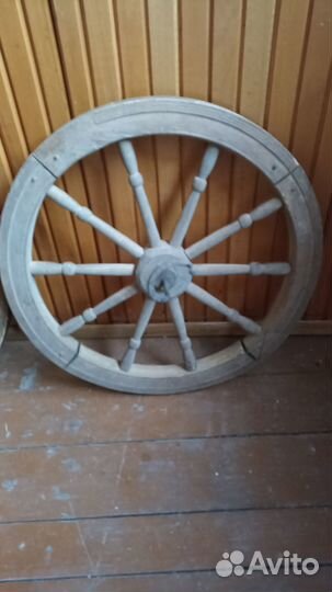 Старина - колесо от прялки