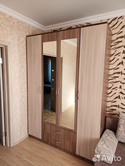 Шкаф для одежды