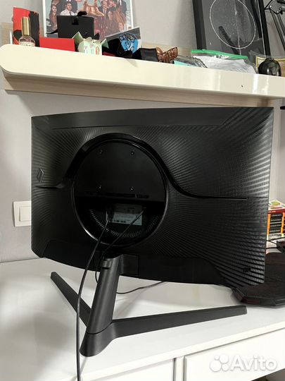 Монитор Samsung odyssey g5 27