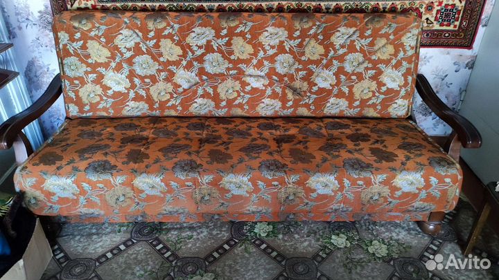 Диван и 2 кресла