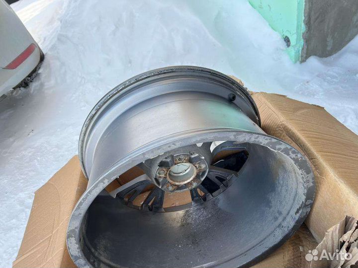 Колёсный диск R20 BMW