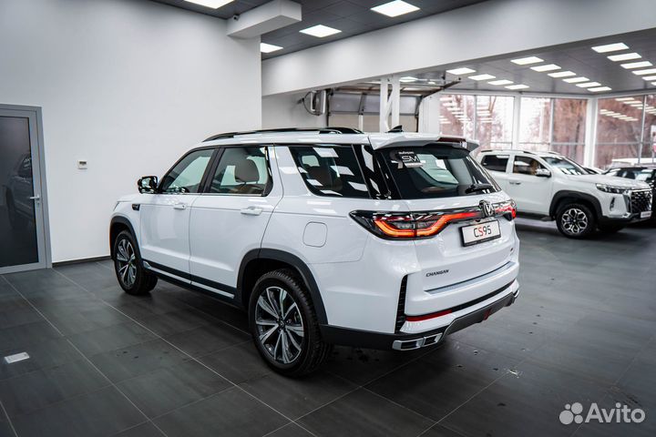 Changan CS95 2.0 AT, 2024